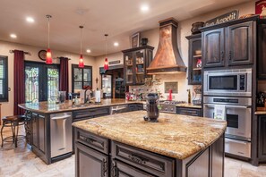 Fridge, microwave, oven, stovetop - New Property! Mediterranean Charm with Southwestern Soul - Pet friendly! (Albuquerque)