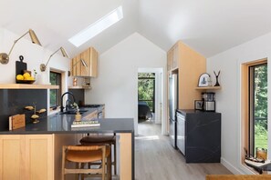 Fridge, microwave, oven, stovetop - The Grove at Saving Hollow (Logan)