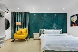 Deluxe Apartment, Balcony, City View