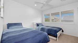 3 bedrooms, free WiFi, bed sheets