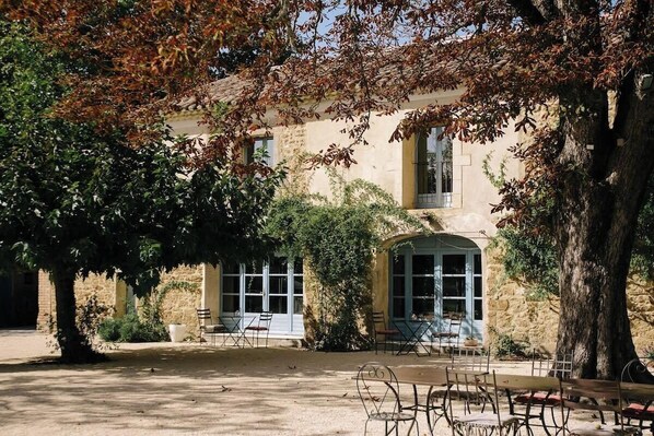 Restauration en plein air
