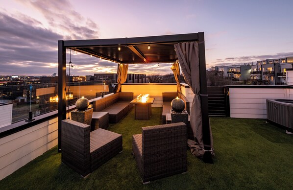 Luxury Townhome, Private Pool, City View | Terrace/patio