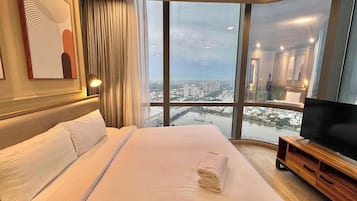 Premium-lejlighed - 3 soveværelser - ikke-ryger - byudsigt | Skrivebord, gratis Wi-Fi, sengetøj