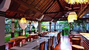 Dining - KHAIR LODGE AMBANJA (Ambanja)