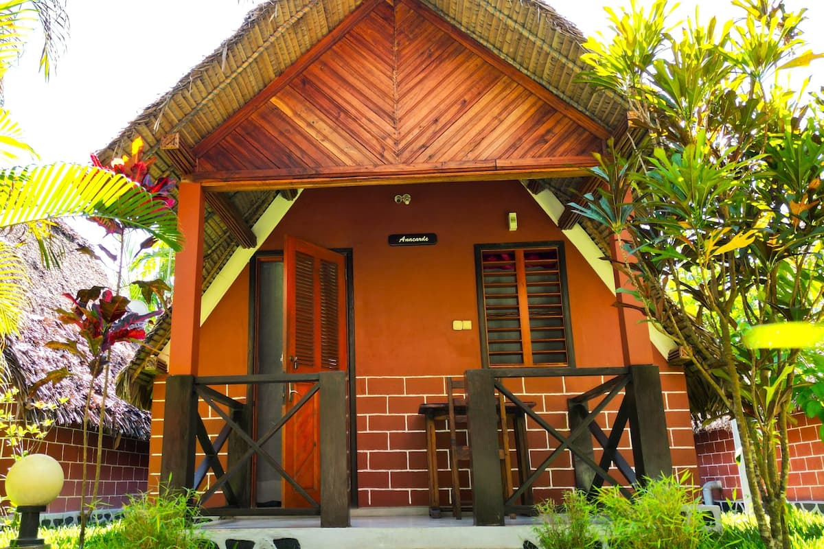 Comfort Double Room, Non Smoking, Garden View | Desk, laptop workspace, blackout drapes, free WiFi
