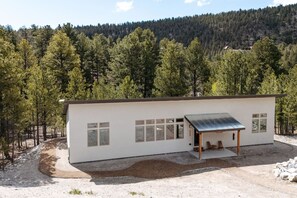 Exterior - Stone`s Throw Retreat (Nathrop)