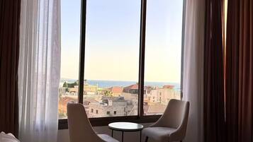 2 slaapkamers, een strijkplank/strijkijzer, wifi, beddengoed