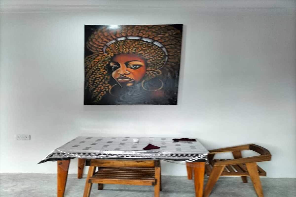 Classic Single Room, 1 King Bed, Balcony, Garden View | Living area