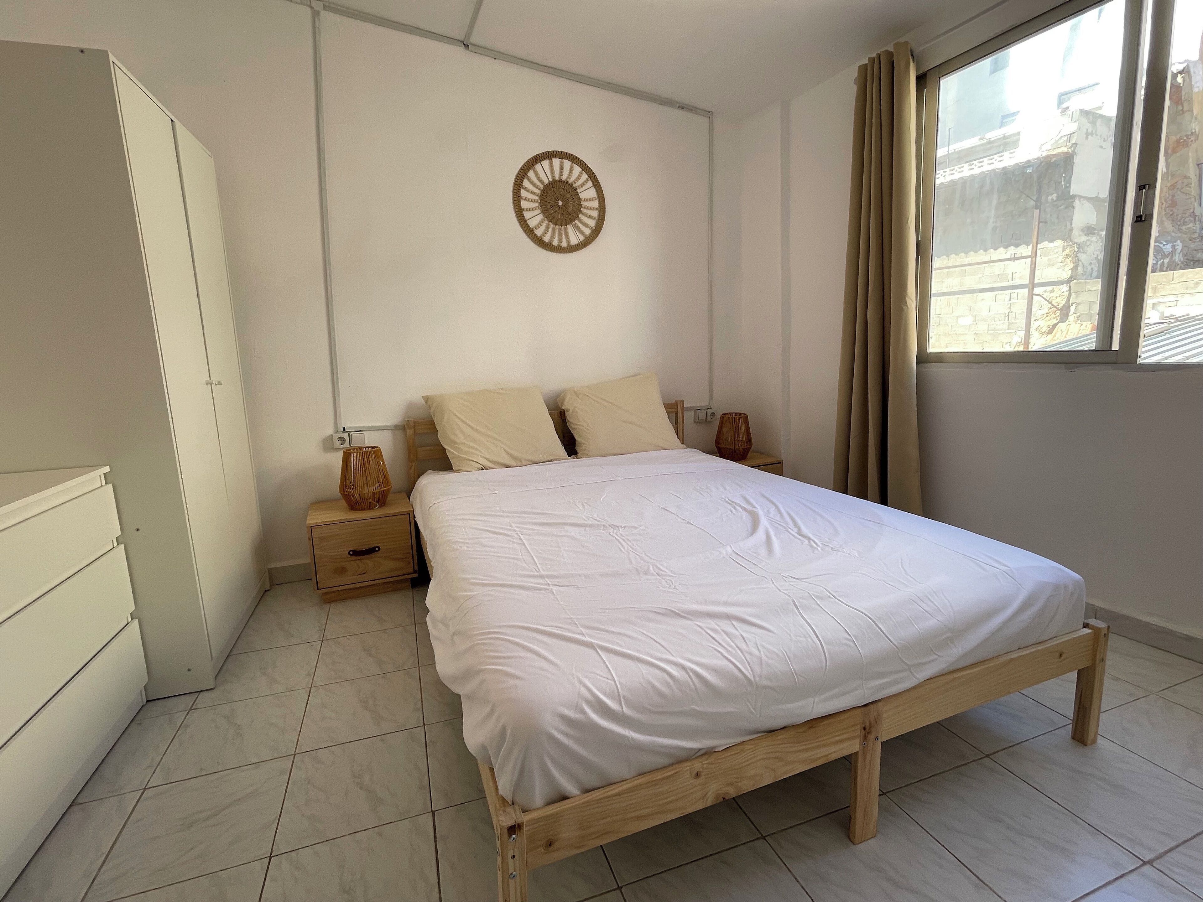 2 bedrooms, WiFi, bed sheets