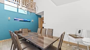 Maison (5 Bedrooms) | Extérieur
