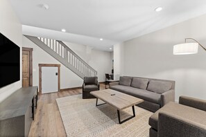 開放式客房 (4 Bedrooms) | 住宿設施服務