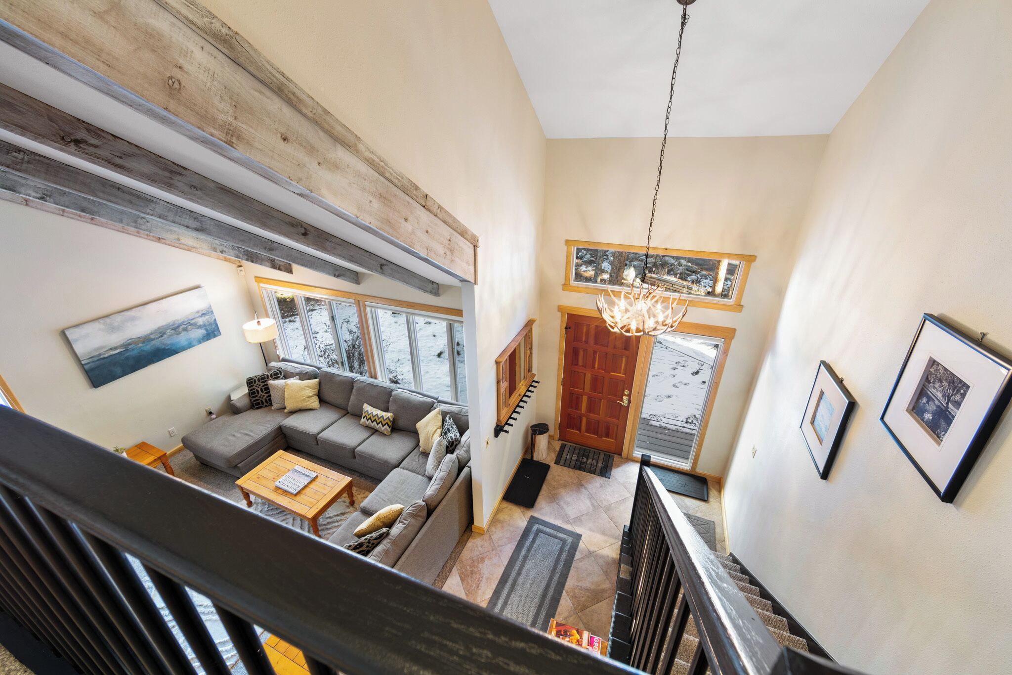 House (4 Bedrooms) | Exterior