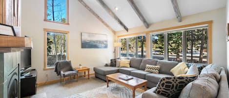 Nhà (4 Bedrooms) | Tiện nghi, dịch vụ nơi lưu trú