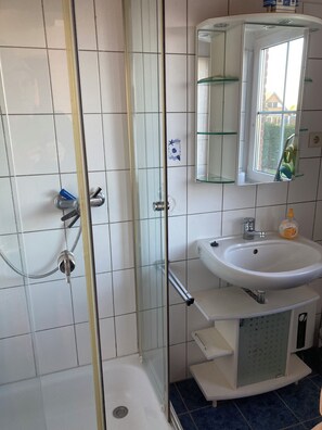 Shower, toilet paper