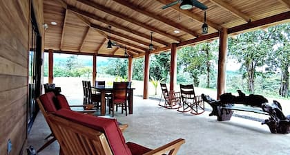 Reserva del Volcan Rincon de Blue River