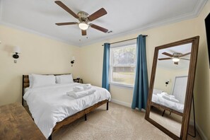 3 habitaciones, tabla de planchar con plancha y wifi gratis 