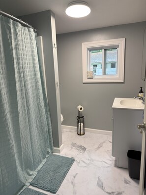 Shower, towels, soap, toilet paper - Steps to Beach - 3BR-2BA Gem! (Sylvan Beach)