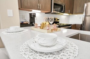 Microwave, oven, stovetop, dishwasher