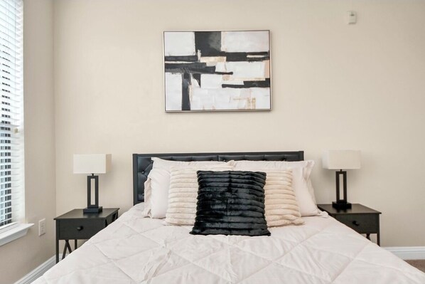 WiFi, bed sheets
