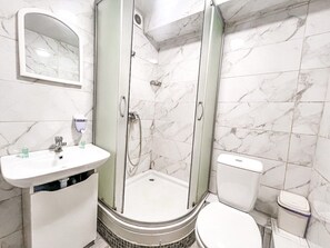 Chambre Double Standard | Salle de bain