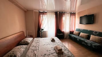 In-room safe, iron/ironing board, free WiFi