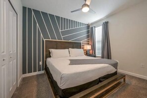 6 bedrooms, iron/ironing board, travel cot, WiFi