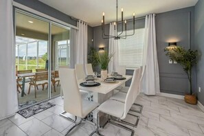 Dining - 6 Bedrooms/ 5 Bedrooms/ Champions Gate (689 WS) (Kissimmee)