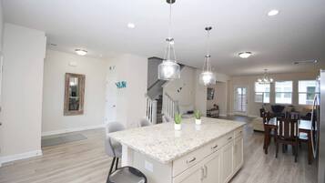 House | 3 bedrooms, Internet