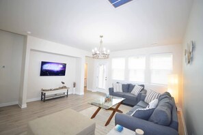 House | 3 bedrooms, Internet