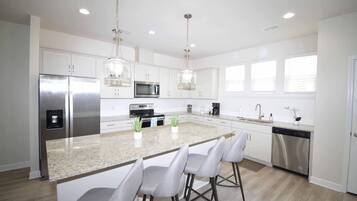 House | 3 bedrooms, Internet