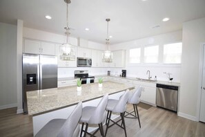 House | 3 bedrooms, Internet