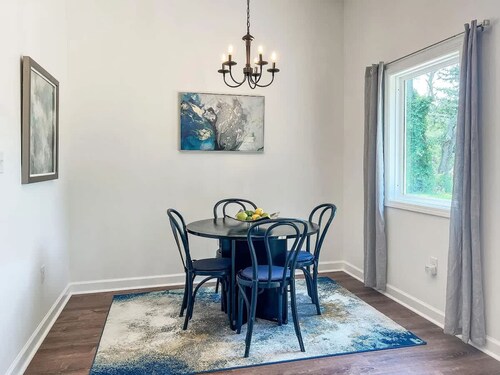 Charming Back House Min From Shopping Beaches