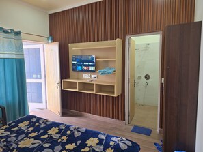 Espace de travail pour ordinateur portable, fer et planche à repasser