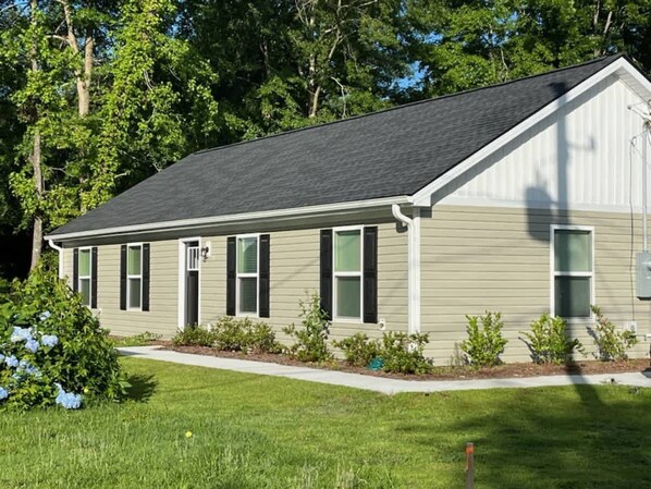 House | 2 bedrooms, Internet - Mint Julep in North Charleston (North Charleston)