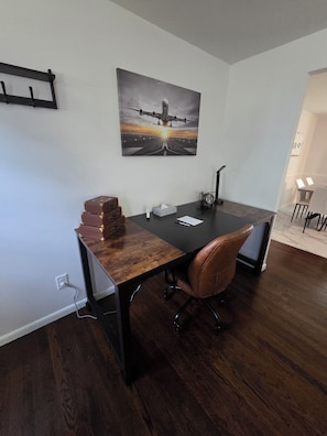 Interior - Welcome to The Hangar, a newly remodeled travel-themed stay, 4 minutes from BDL. (Windsor Locks)