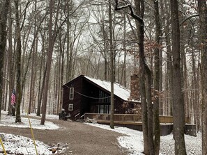 Exterior - Surprise Valley - 3/2 Pickwick Lake Cabin - no pet fee (Counce)