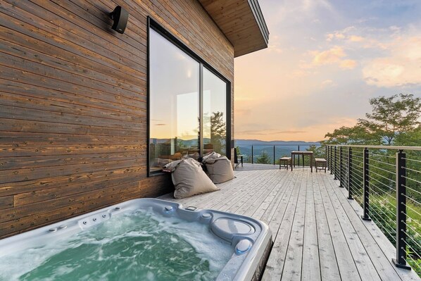 Terrace/patio - Sky Zen - Ridge Line Retreat (Warren)