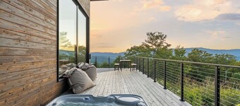 Sky Zen - Ridge Line Retreat