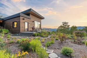 Exterior - Sky Zen - Ridge Line Retreat (Warren)