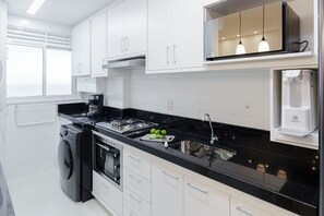 Fridge, microwave, oven, coffee/tea maker