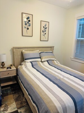 2 Schlafzimmer, Bügeleisen/Bügelbrett, WLAN, Bettwäsche