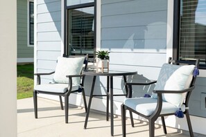 Terrace/patio - Large Auburn Getaway • Next to Vet School (Auburn)