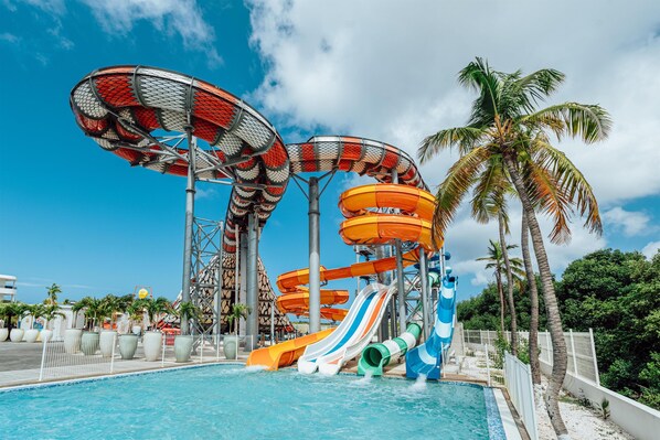 Pool - The Rif at Mangrove Beach Corendon All-inclusive (Willemstad)