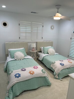 3 bedrooms, WiFi, bed sheets