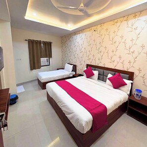 Khu vực làm việc phù hợp cho laptop