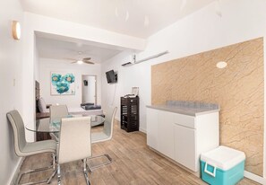 Apartment | Private kitchen | Fridge, cookware/dishes/utensils - RainForest House by Otium (Ceiba)