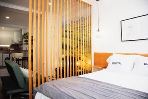 1 bedroom, free WiFi, bed sheets