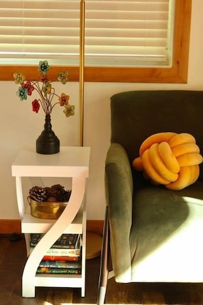 Interior - The Wildflower Cabin on Big Wood Lake (Wood River)