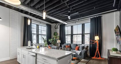 KING 1BR Apt Free Parking Germantown - Near Temple, La Salle, Einstein