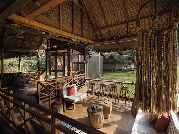 Reception - Explorers Inn (Tambopata)